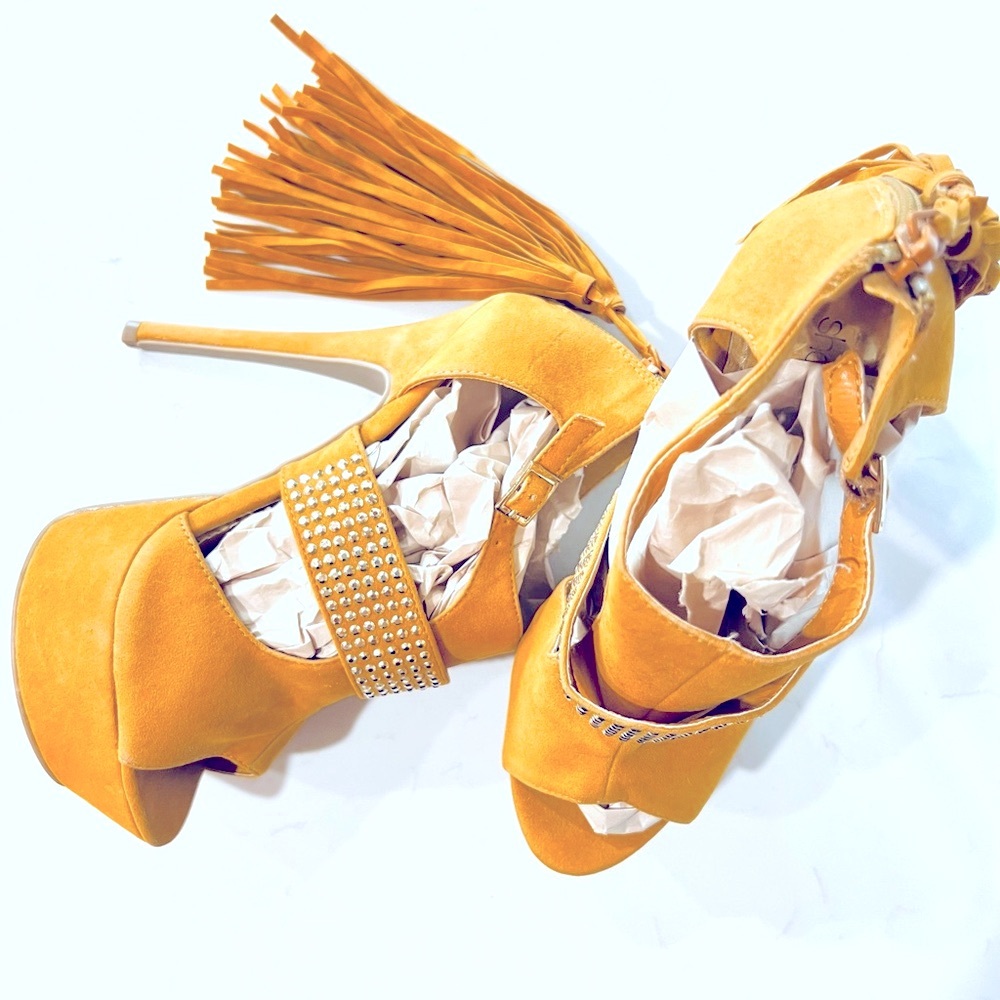Funky Mustard Platforms